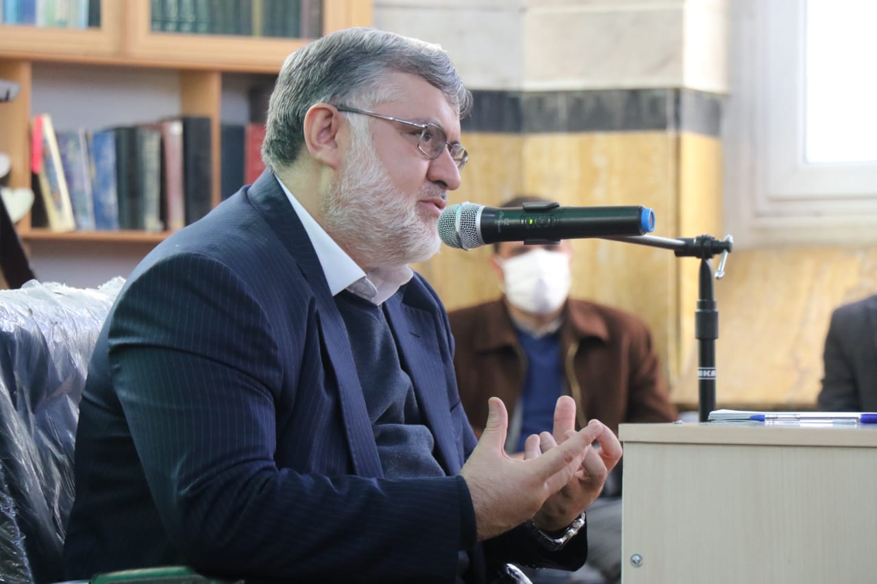 مدیران استان در بازدیدهای میدانی فعالتر عمل کنند / نگاه دولت سیزدهم  توجه به مناطق کم برخوردار و محرومیت زدایی است / از ظرفیت های شهرها، برای شتاب بخشیدن به توسعه استان استفاده می شود