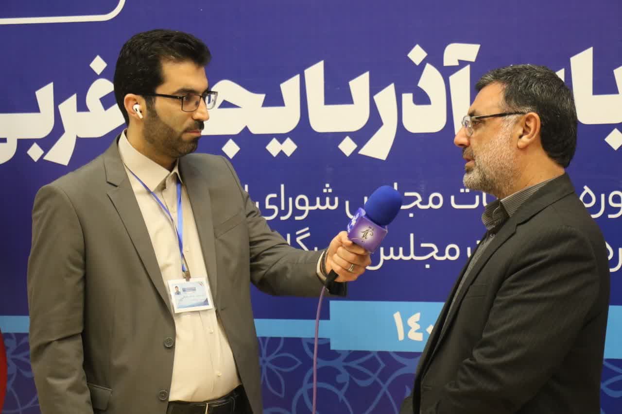 اخد آرای مردم تا ساعت 24 امشب ادامه دارد / مدارسی که در انها شعب اخذ مستقر هستند فردا تعطیل است