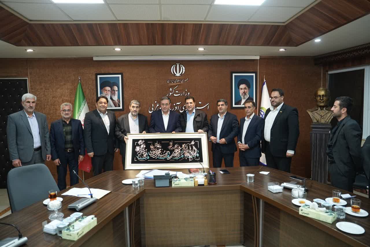 قدردانی شهردار و اعضای شورای شهر خوی از استاندار آذربایجانغربی