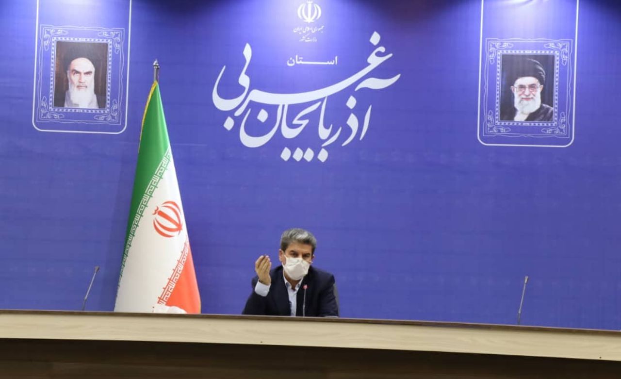 اقدام برخی بانکها در برداشت از حساب مشتریان غیرقانونی است/ اگر تکرار شود با متخلفین برخورد می شود