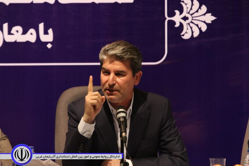 در دولت تدبیر و امید بیش از 20 هزار میلیارد تومان در استان سرمایه گذاری شده است/ به دنبال وحدت و ایجاد آرامش سیاسی و اقتصادی در استان هستیم/ روند جذب سرمایه گذاری در سالجاری با قدرت ادامه دارد