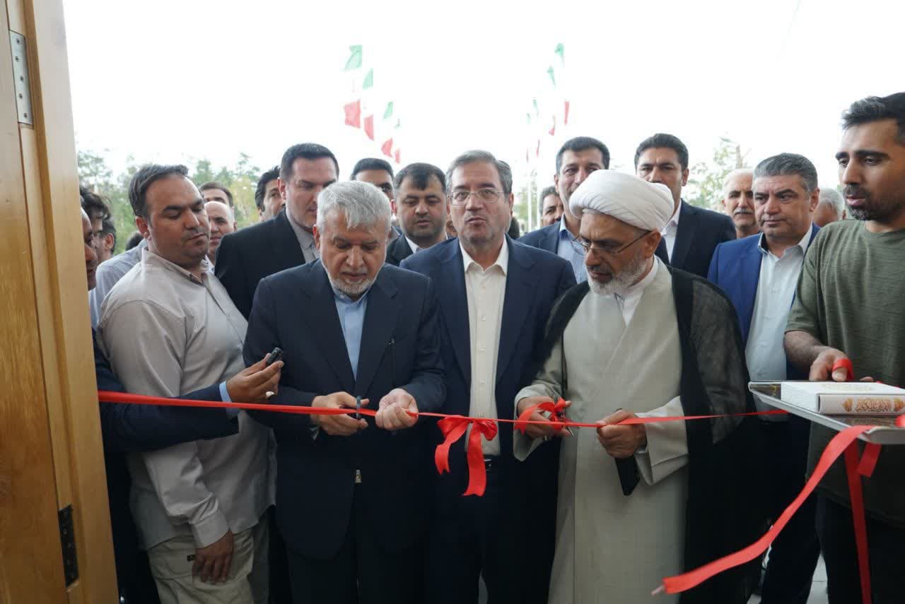 آلبوم تصویری / افتتاح مرکز خدمات سرمایه‌گذاری آذربایجان‌غربی