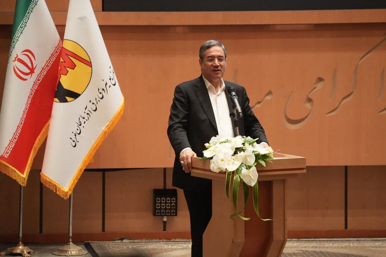 نوسازی زیرساخت‌ها و تقویت جبهه اقتصادی، تداوم راه شهداست