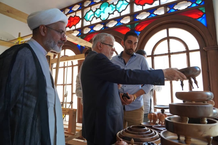 بازدید وزیر میراثفرهنگی از نخستین خانه صنایعدستی آذربایجانغربی در مدرسه تاریخی هدایت ارومیه
