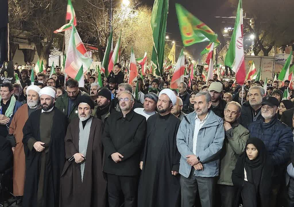 مردم ارومیه مصمم به حفظ انقلاب و آرمان‌های والای شهدا