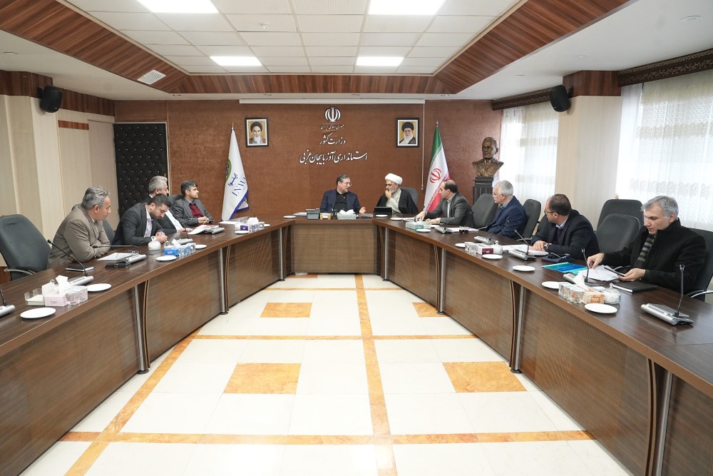 تاکید استاندار آذربایجان غربی بر مسئولیت اجتماعی معادن تکاب