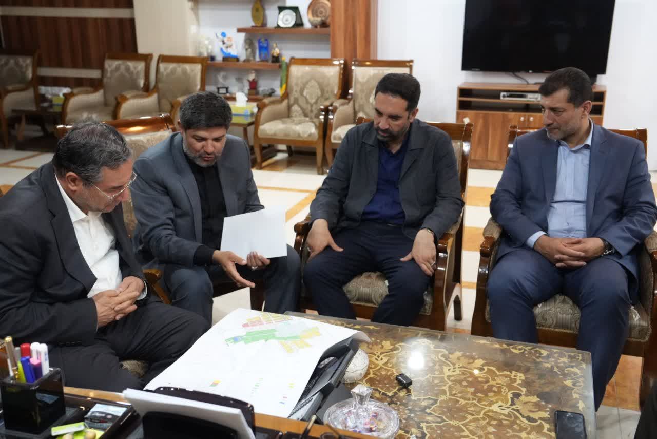 دیدار مدیرکل ثبت و حریم آثار و حفظ و احیای میراث معنوی و طبیعی وزارت میراثفرهنگی، گردشگری و صنایعدستی با استاندار آذربایجانغربی