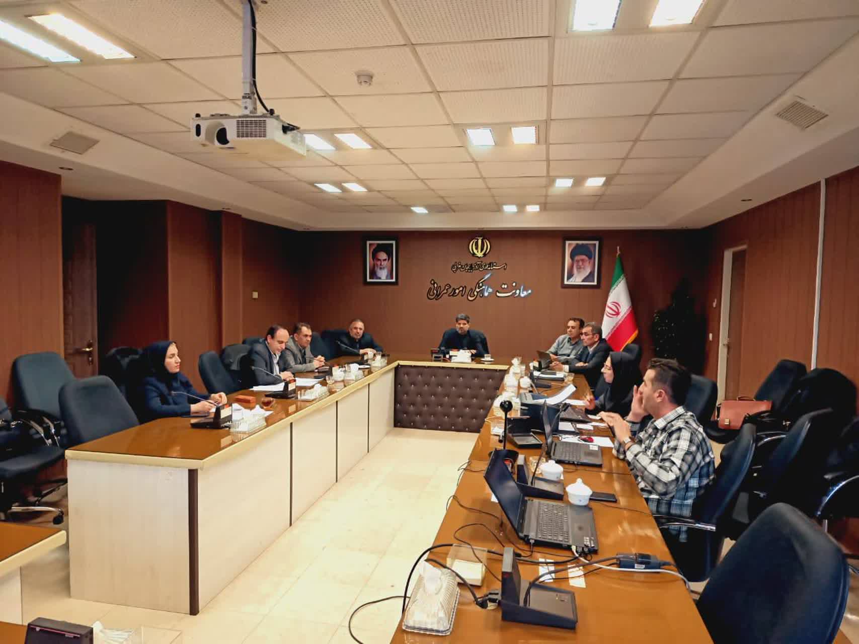 برگزاری جلسه کمیسیون ماده 11 قانون هوای پاک آذربایجان‌غربی