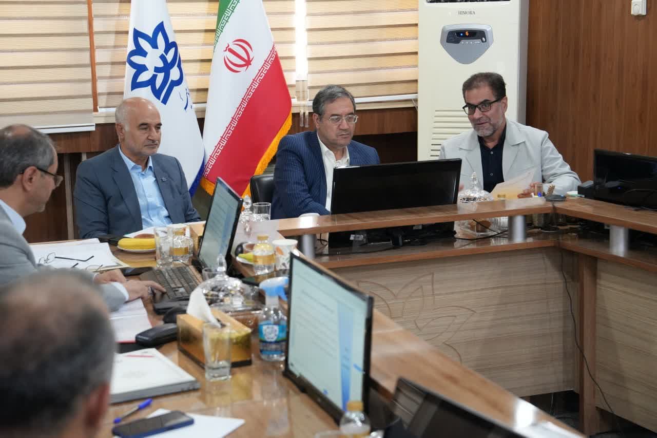 تأکید استاندار آذربایجانغربی بر نقش محوری دانشگاه ارومیه در احیای دریاچه ارومیه و توسعه استان