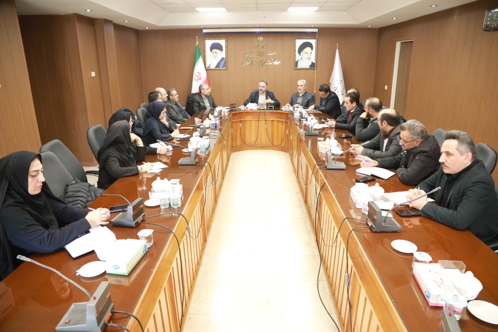 تاکید بر تبیین طرح تضمین امنیت غذایی و حمایت معیشتی خانوارها در جامعه