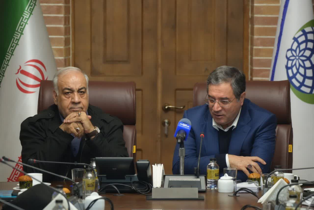 دیدار معاون وزیر راه و شهرسازی با استاندار آذربایجان‌غربی + تصاویر