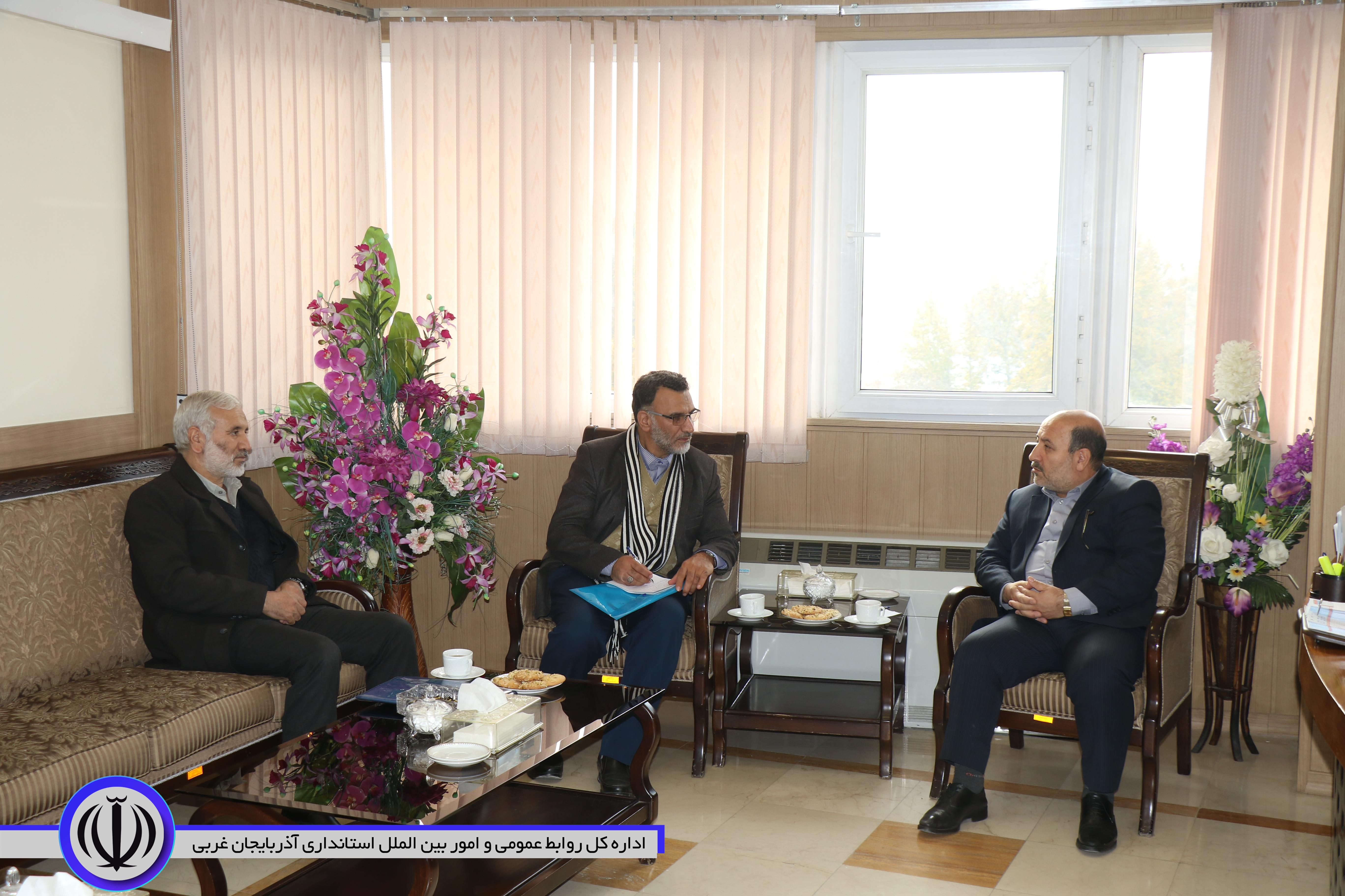 دیدار بازرسان هیات نظارت شورای نگهبان مرکزی با معاون سیاسی امنیتی اجتماعی استاندار آذربایجان غربی