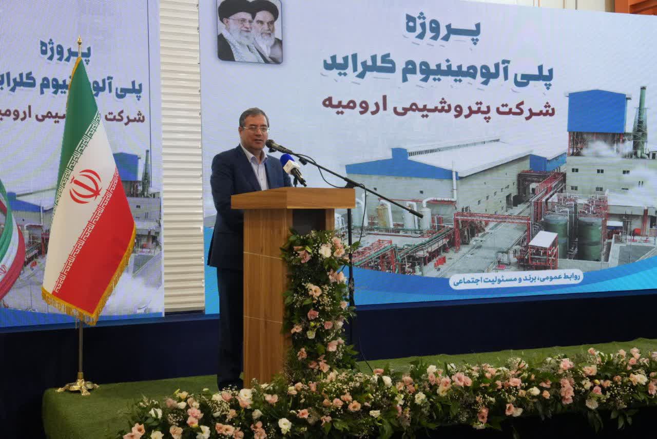 تکمیل زنجیره ارزش محصولات از اولویتهای آذربایجانغربی است