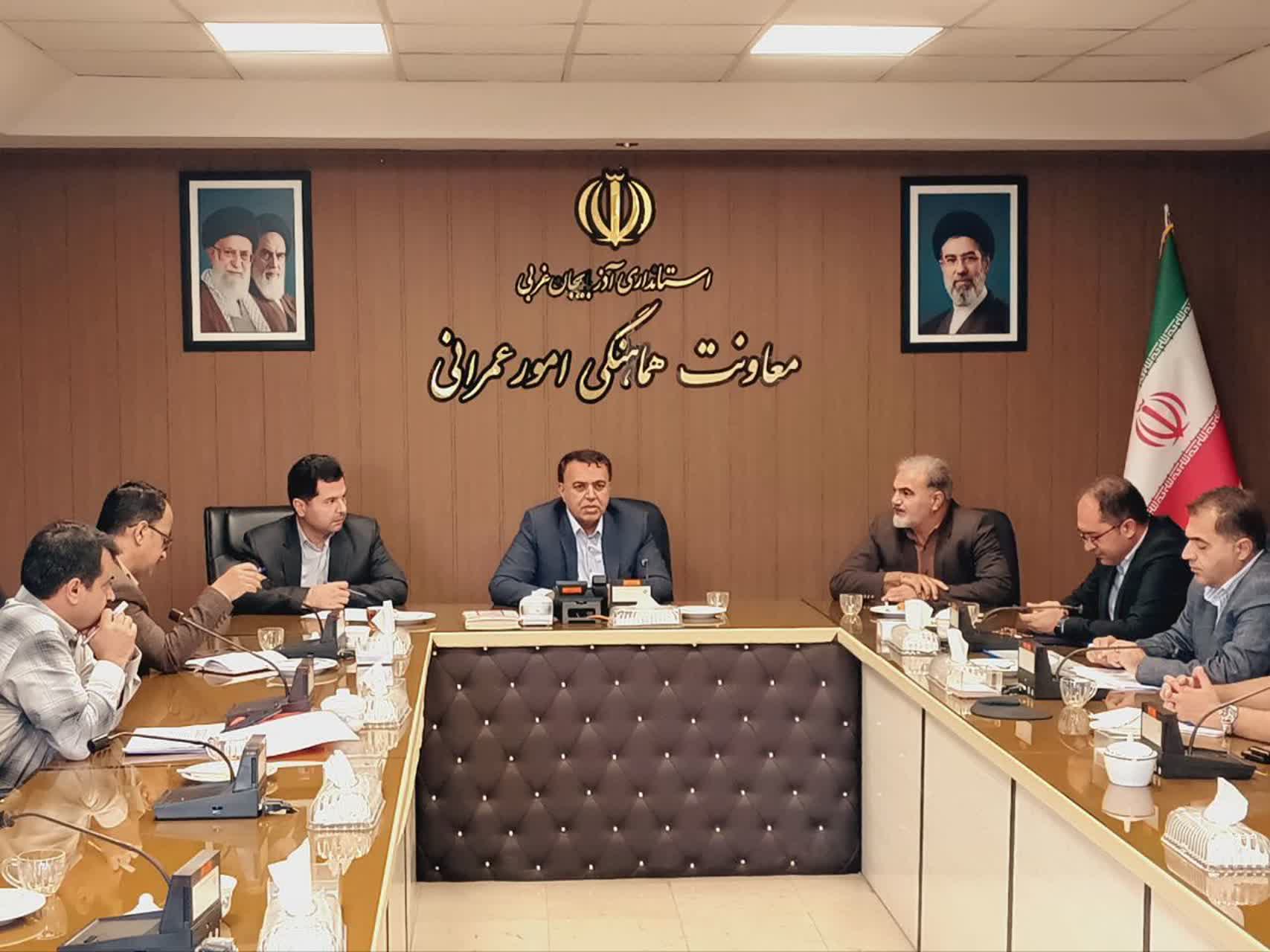 بررسی پروژههای محرومیتزدایی قرارگاه امام حسن مجتبی(ع) در آذربایجانغربی
