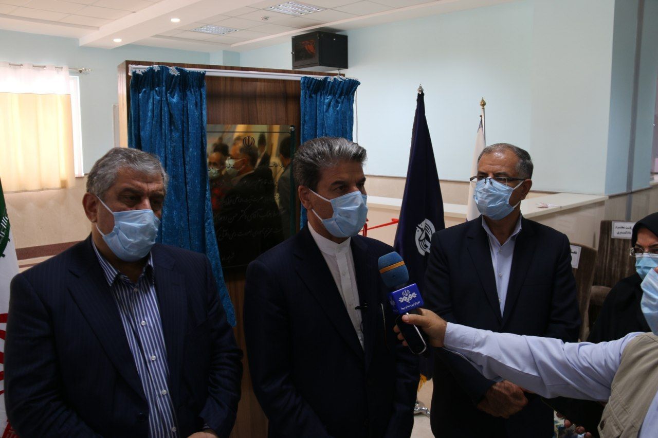 استاندار: تا پایان کار دولت ۵۰ پروژه با اعتبار ۵۰ میلیارد تومان در بخش بهداشت و درمان آذربایجان غربی به بهره برداری می رسد/ شاخص های سلامت جهش قابل ملاحظه ای داشته است
