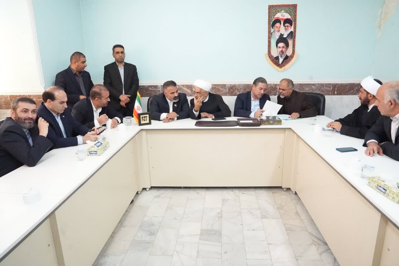 تأکید استاندار آذربایجان‌غربی بر رفع موانع سرمایه‌گذاری و مشکلات مردم در تکاب
