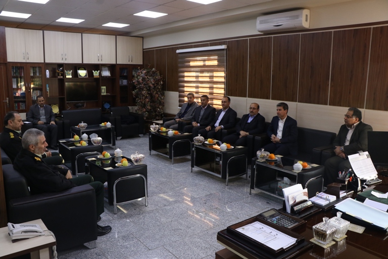 دیدار استاندار آذربایجان غربی با فرمانده انتظامی استان