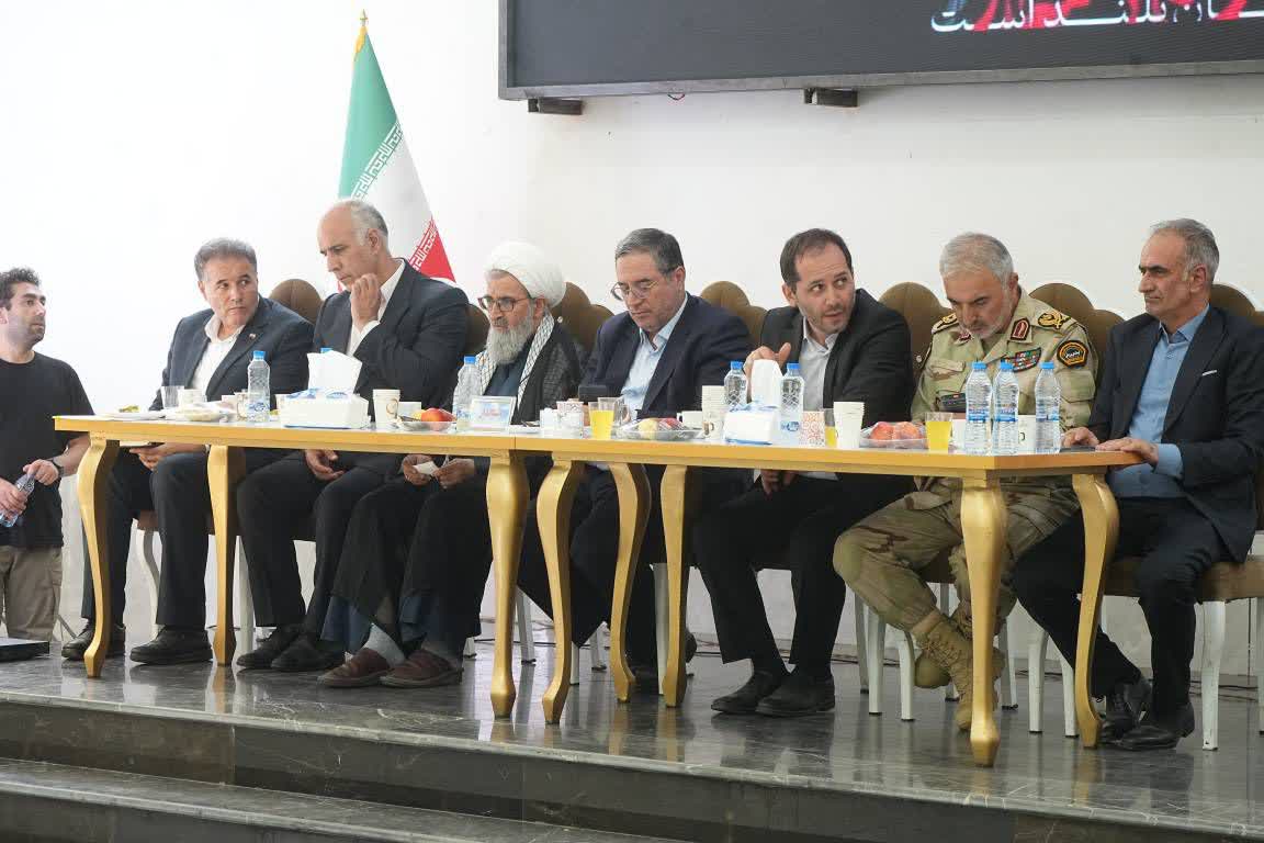 برگزاری همایش توسعه و فرصت‌های سرمایه‌گذاری شهرستان چالدران + تصاویر