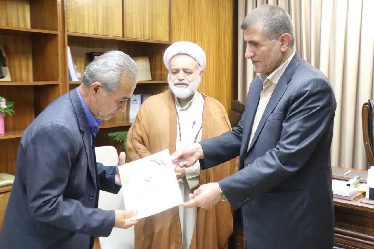 تجلیل از جانباز دفاع مقدس به مناسبت سالروز آزادسازی خرمشهر