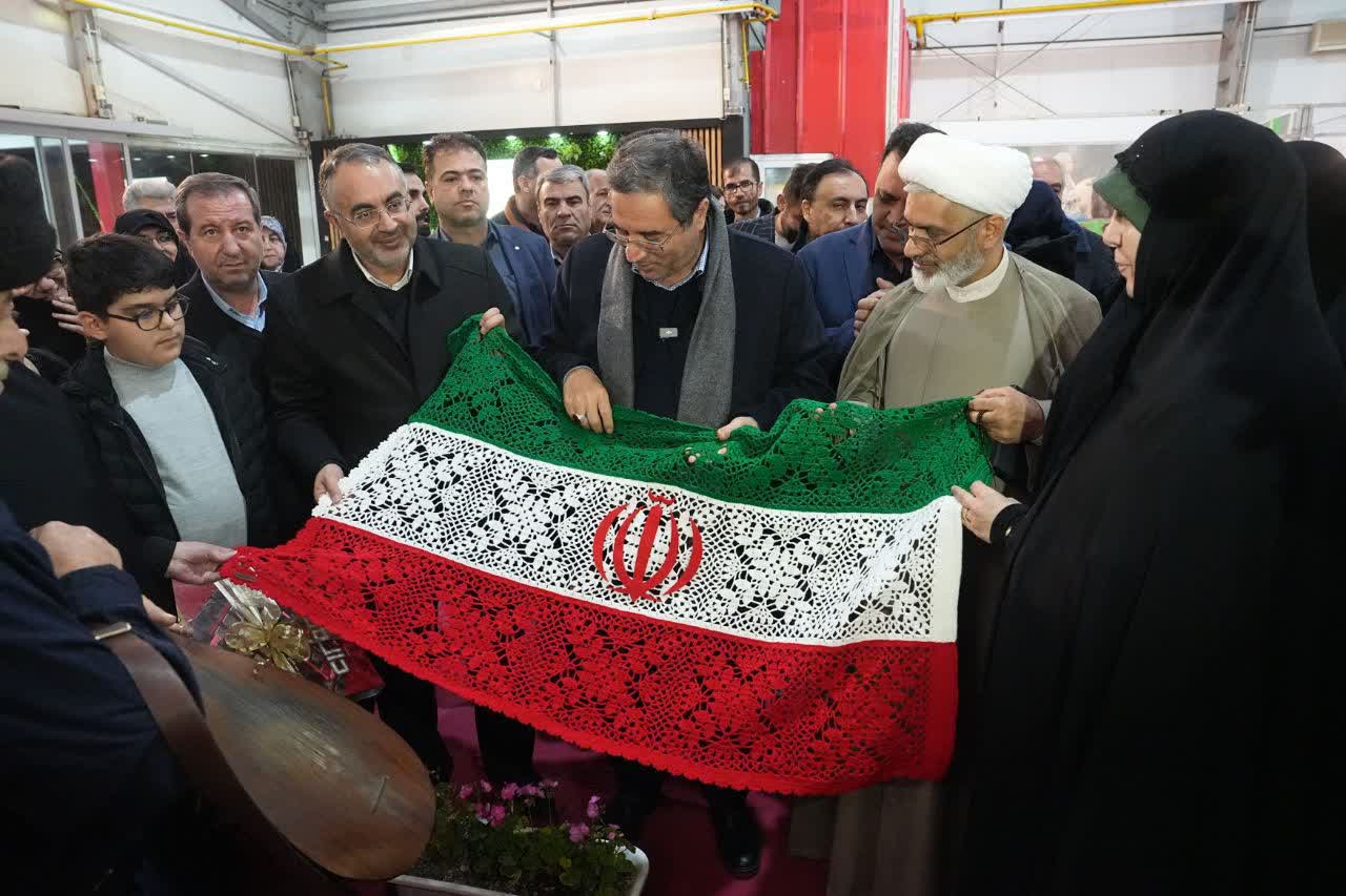 بازدید استاندار آذربایجان‌غربی از نمایشگاه شب یلدا در ارومیه + تصاویر