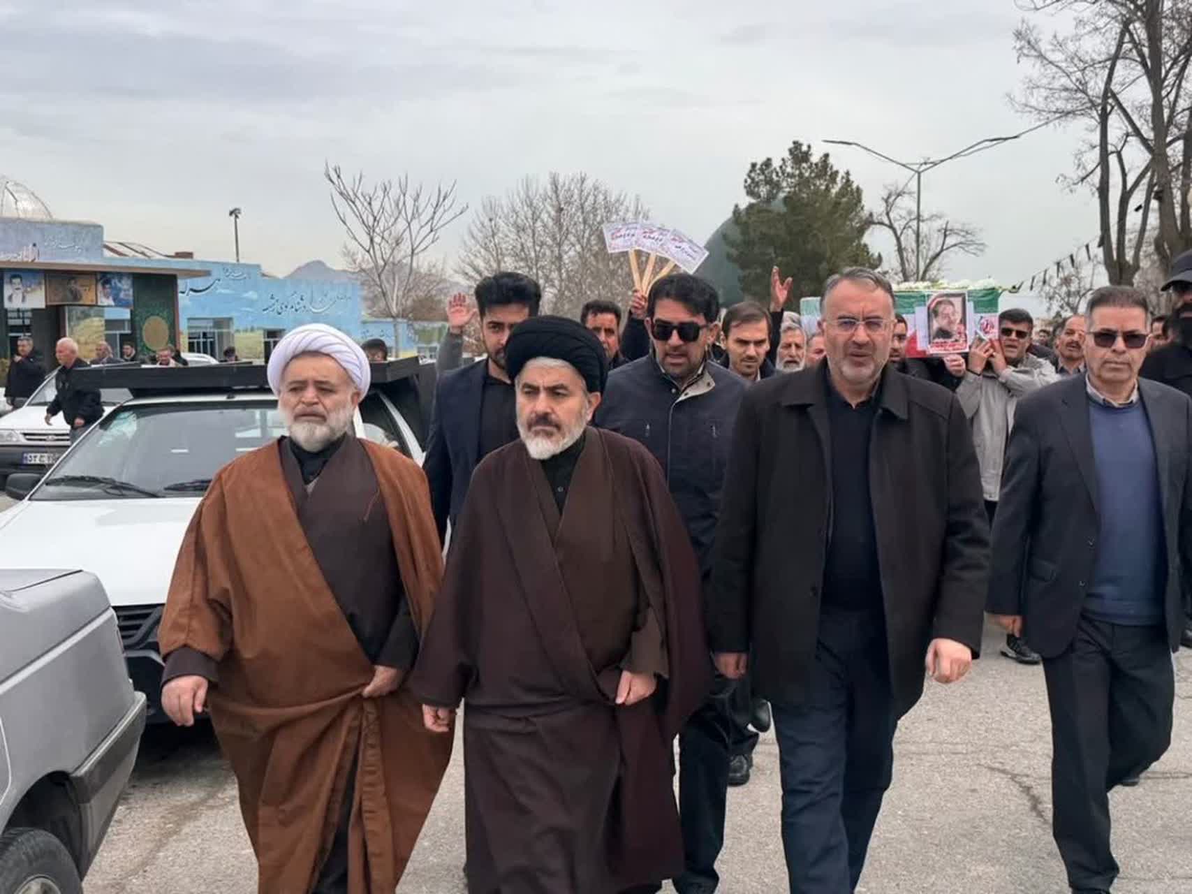 برگزاری آیین تشییع پیکر مطهر شهدای مردمی جنگ تحمیلی در ارومیه