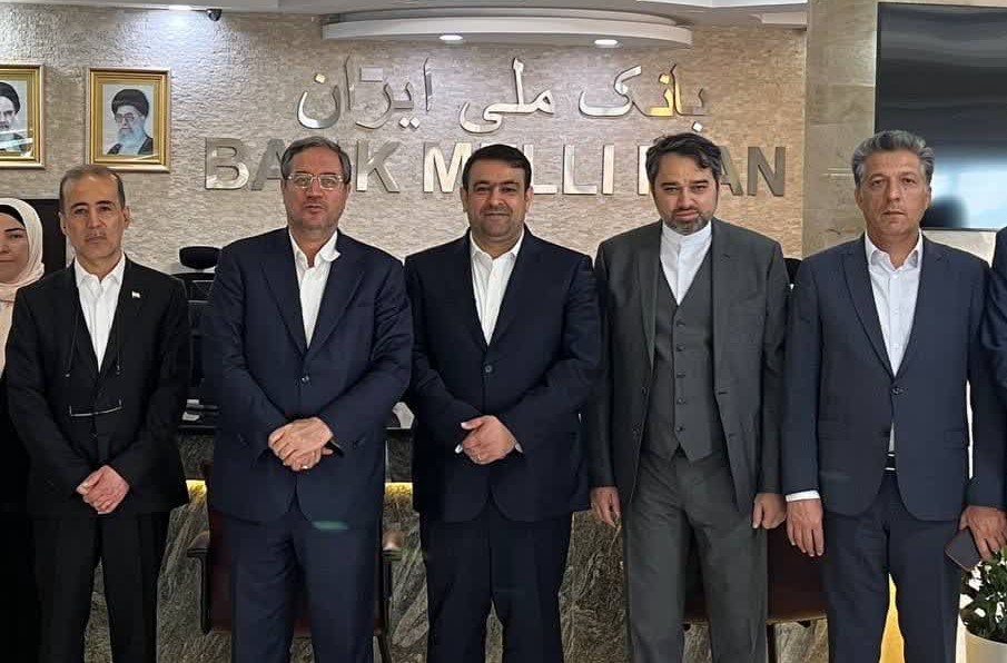 دیدار استاندار آذربایجانغربی با مدیرعامل بانک ملی ایران