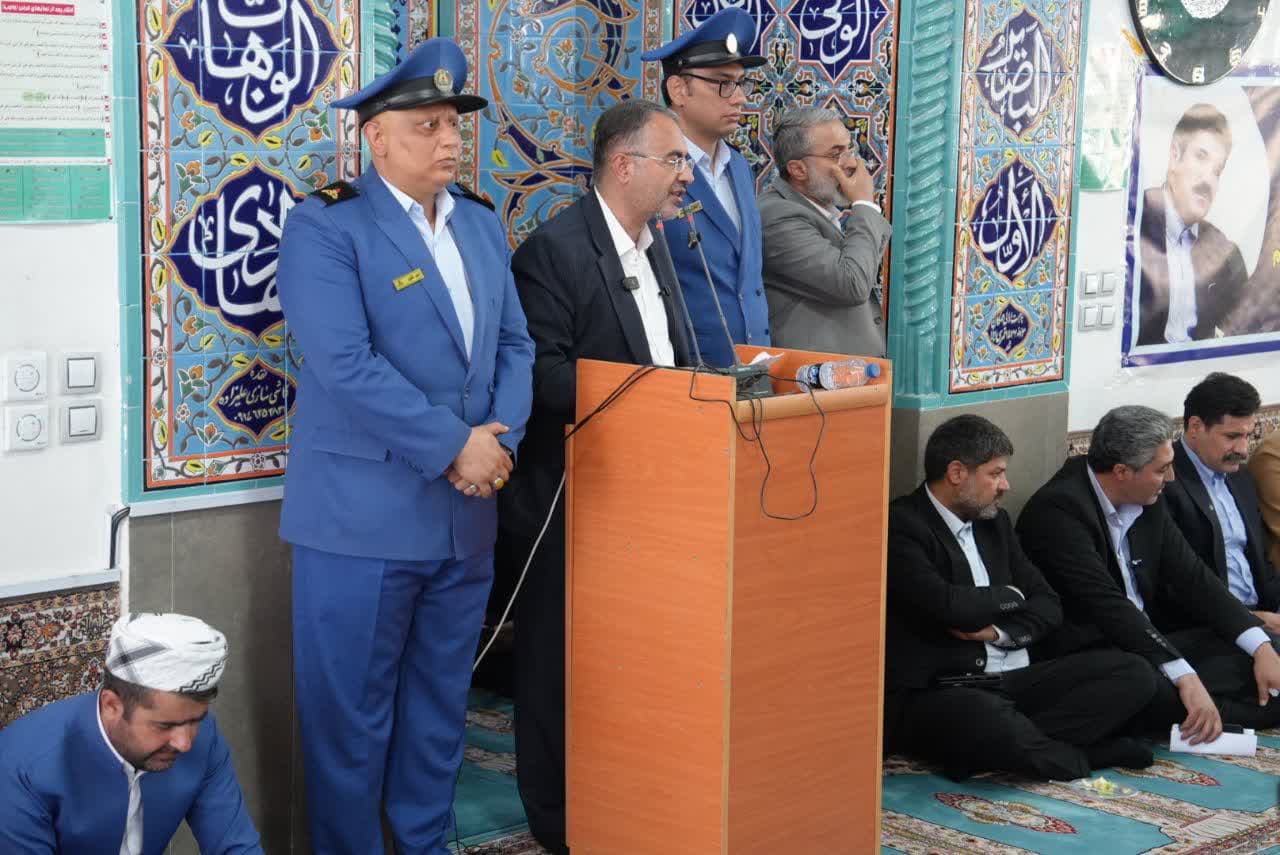 وحدت سرمایه عظیم آذربایجانغربی است