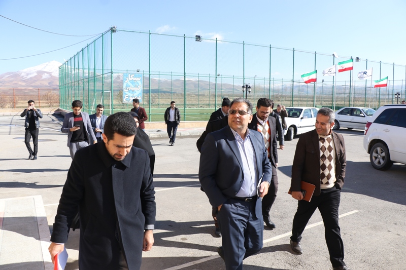 بازدید معاون امور اقتصادی استاندار از ظرفیت های سرمایه گذاری و امکانات زیرساختی منطقه زیوه ارومیه