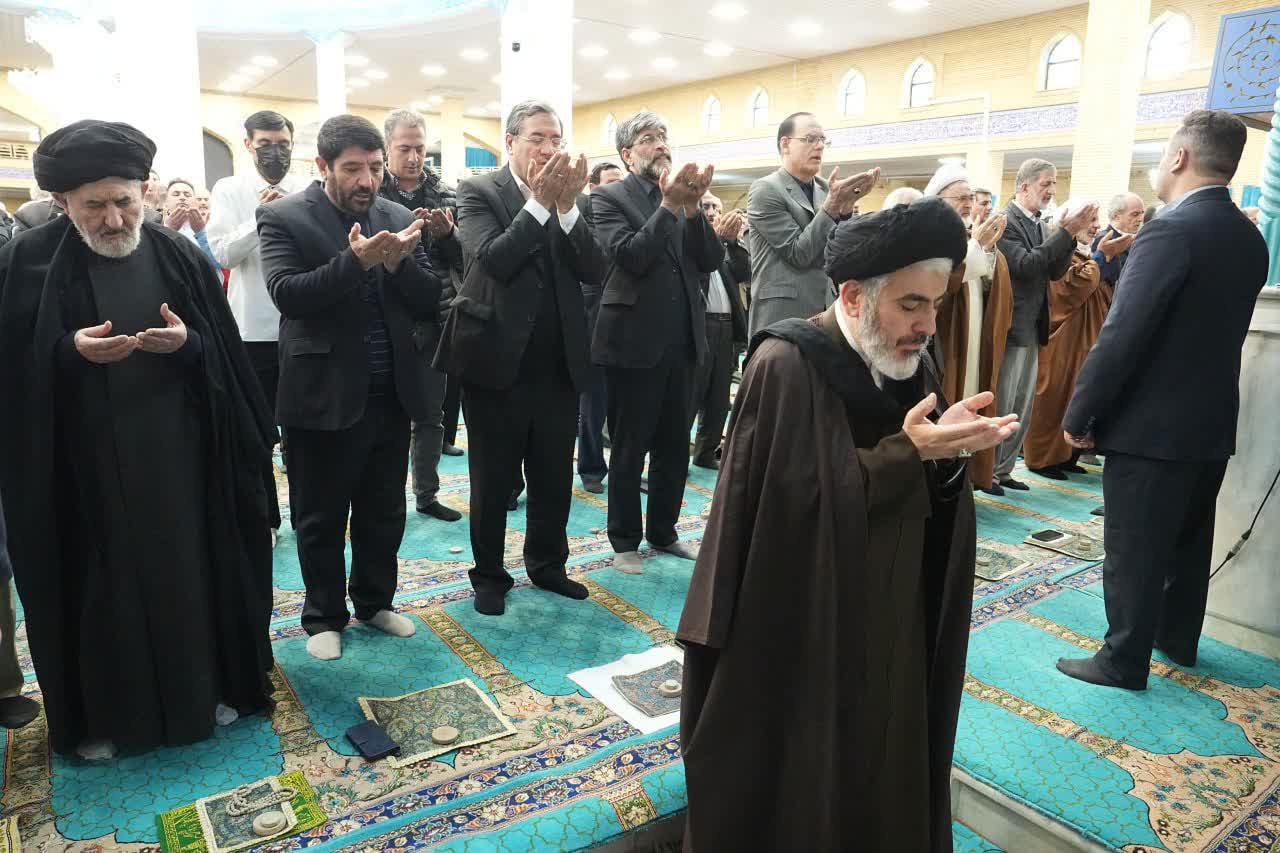 برگزاری آیین عبادی و سیاسی نماز جمعه ارومیه + تصاویر