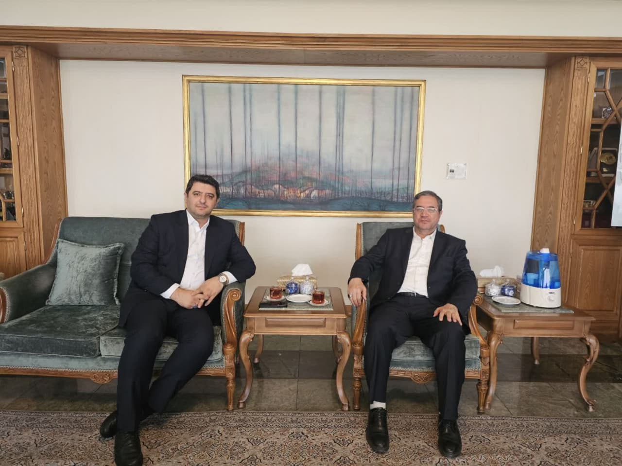 دیدار استاندار آذربایجانغربی با معاون نظارت بانک مرکزی