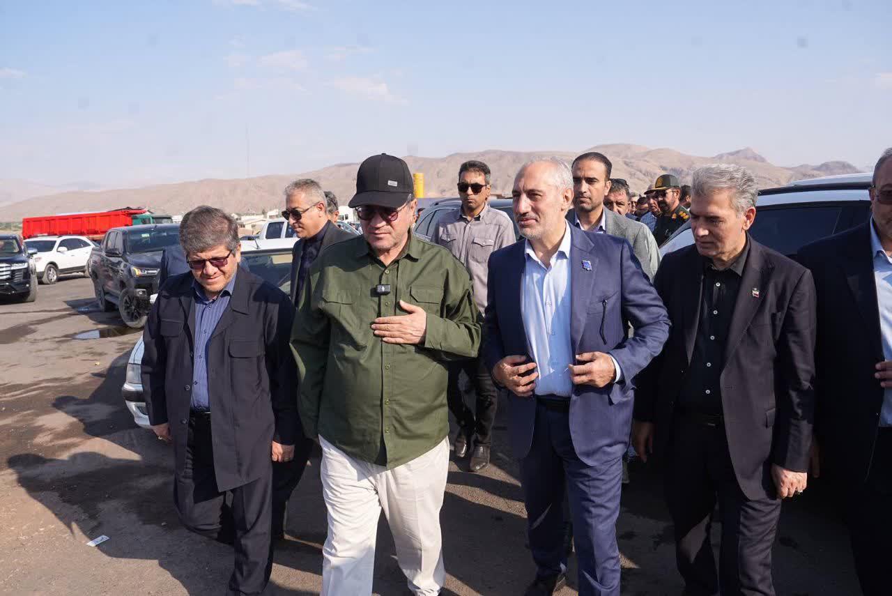 آغاز سفر معاون رئیس‌جمهور و معاون وزیر راه و شهرسازی به آذربایجان‌غربی + تصاویر