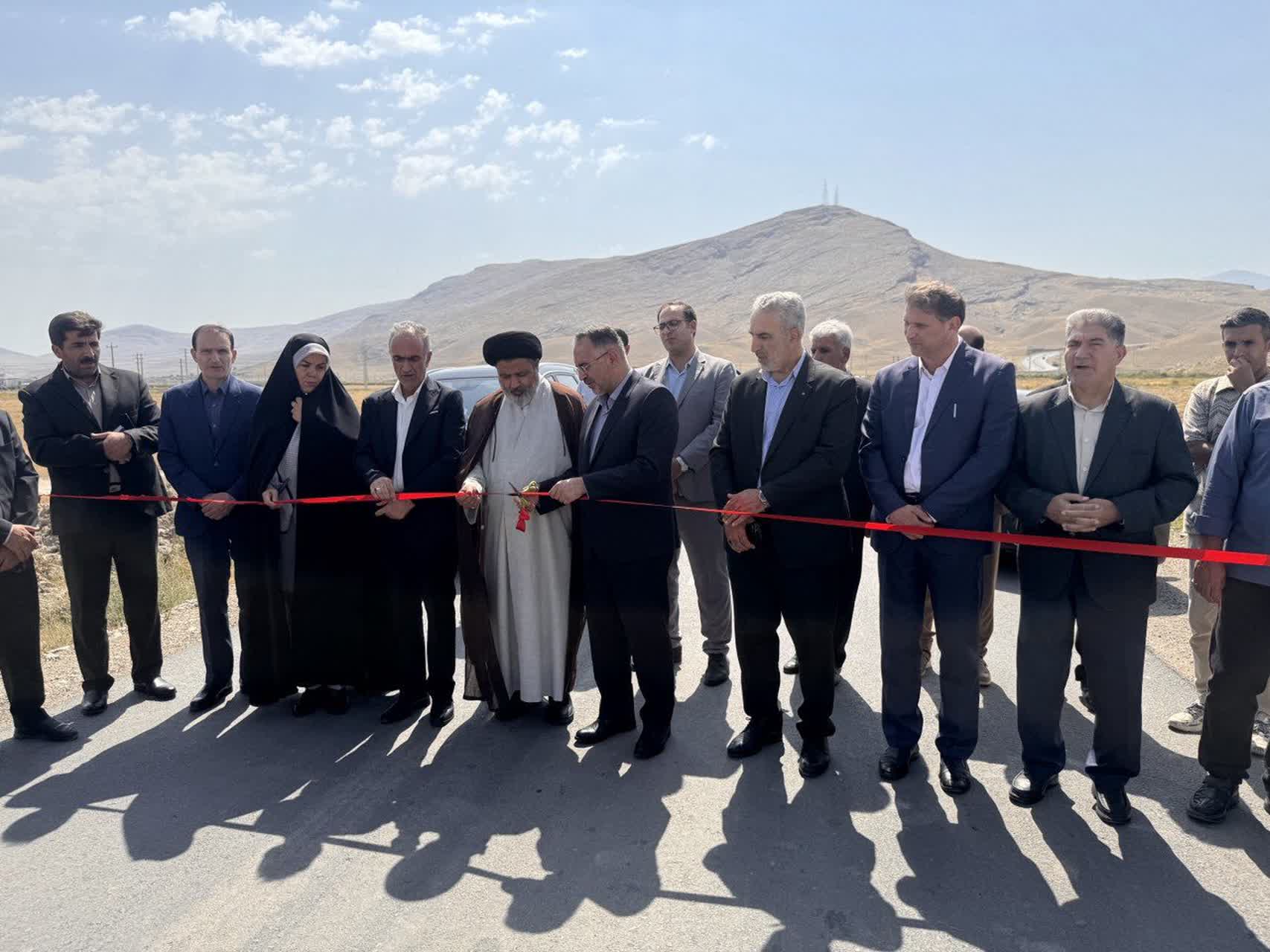 افتتاح پروژههای زیرساختی و عمران روستایی شهرستان ماکو + تصاویر