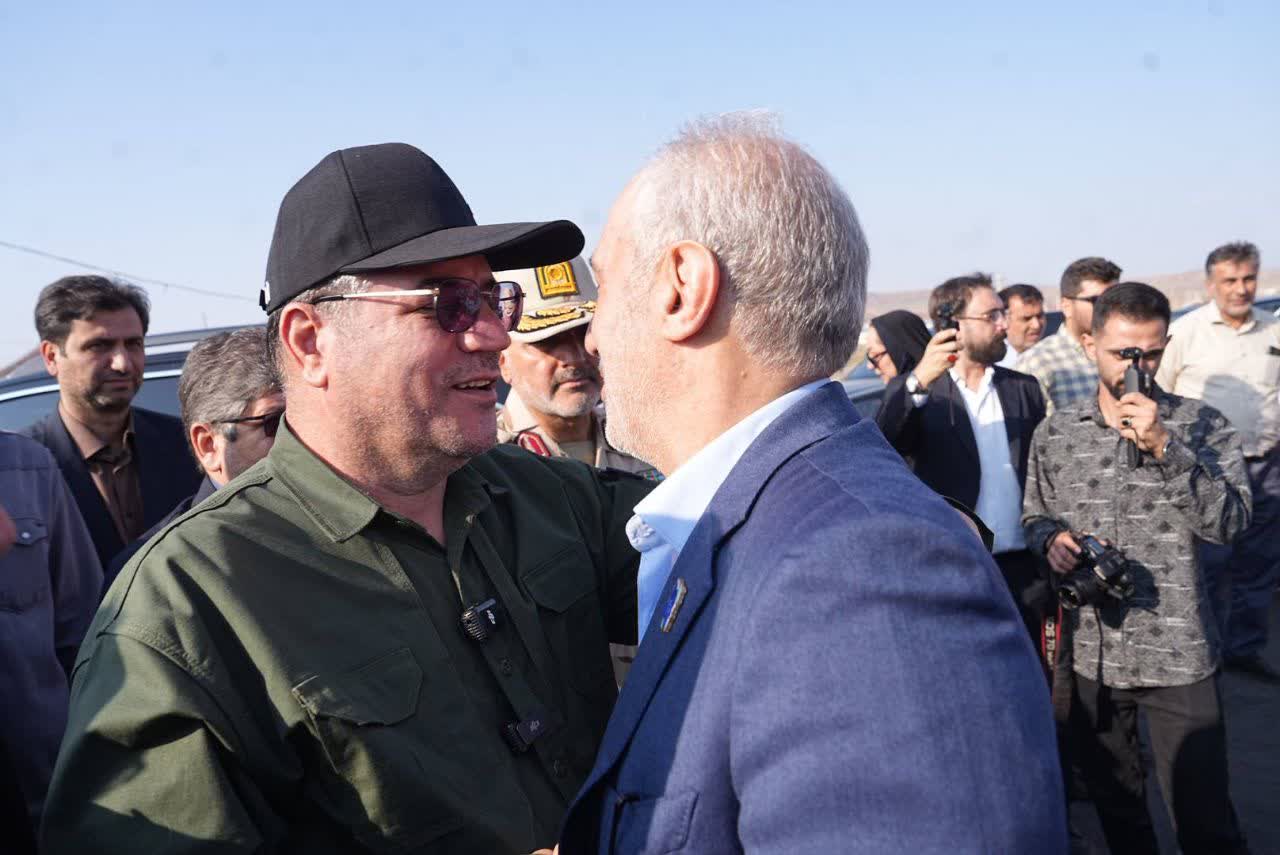 آغاز سفر معاون رئیسجمهور و معاون وزیر راه و شهرسازی به آذربایجانغربی + تصاویر