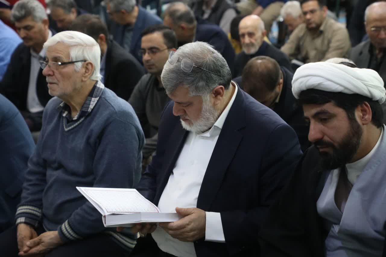 آلبوم تصویری / حضور استاندار آذربایجانغربی در جمع نمازگزاران مسجد بقیه الله ارومیه