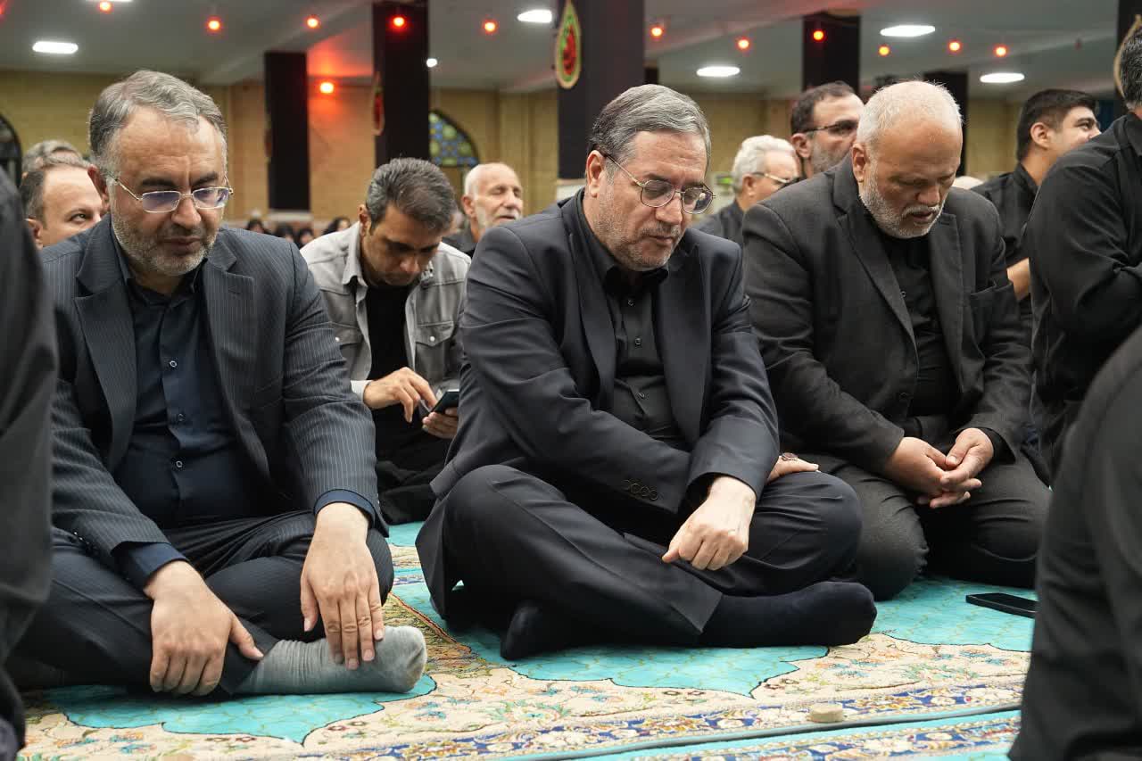 حضور استاندار آذربایجانغربی در مراسم عزاداری مصلی امام خمینی (ره) ارومیه + تصاویر