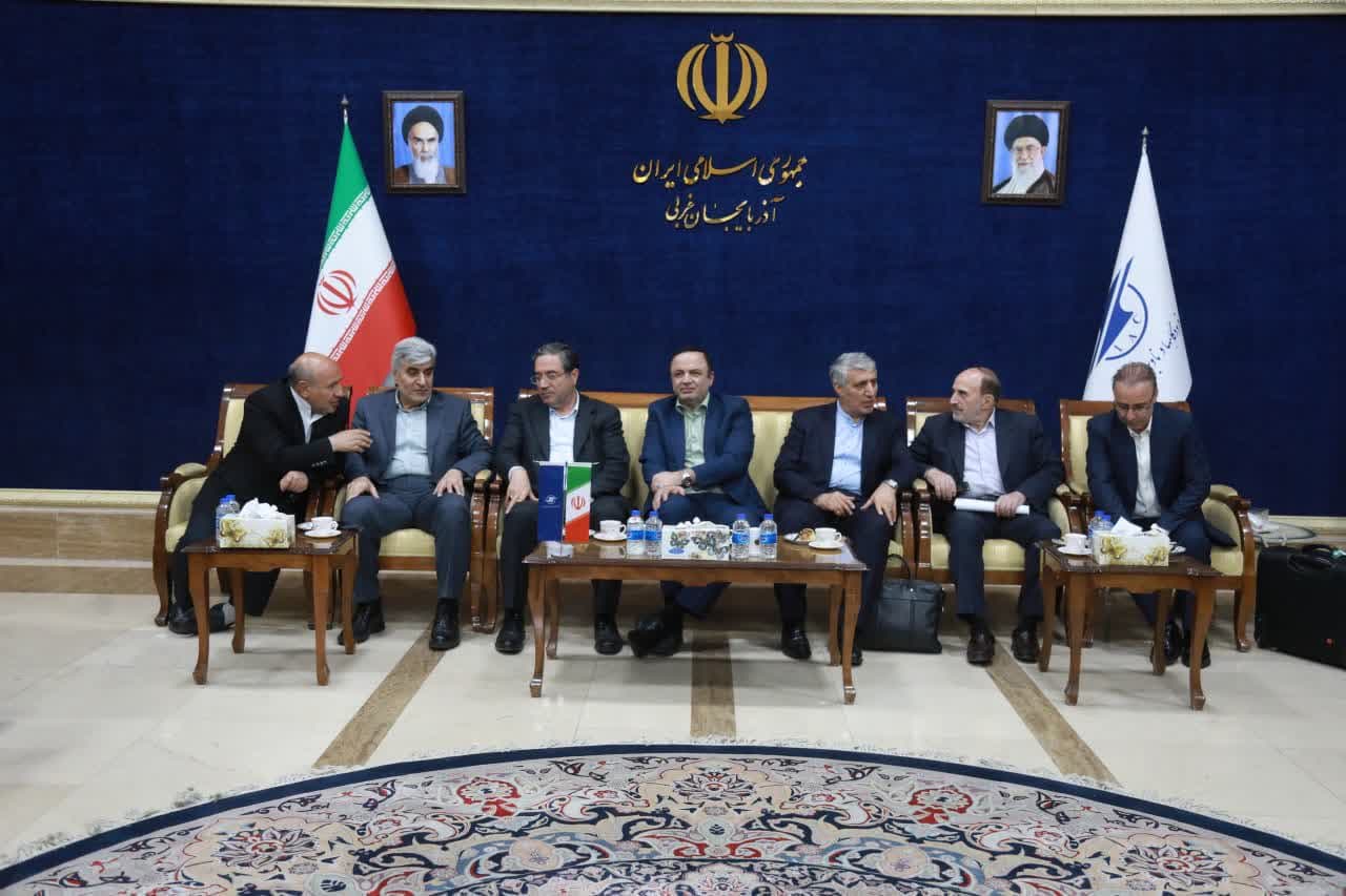 آلبوم تصویری / استقبال از میهمانان همایش بینالمللی سرمایهگذاری در فرودگاه ارومیه