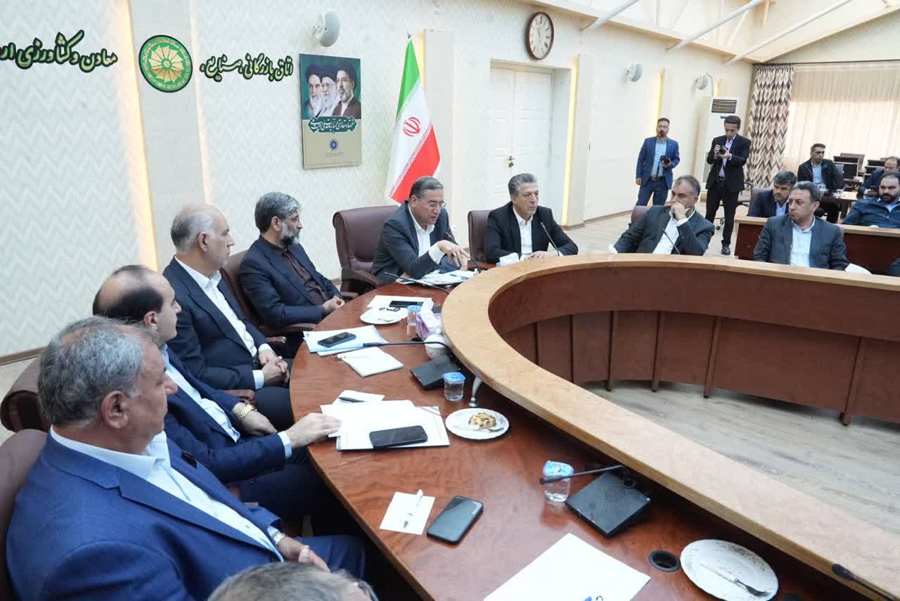 برگزاری نشست شورای گفت‌وگوی دولت و بخش خصوصی آذربایجان‌غربی + تصاویر