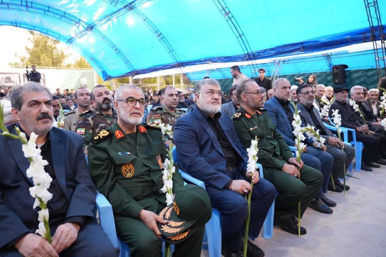آلبوم تصویری / برگزاری آیین بزرگداشت ششمین سالگرد ارتحال مجاهد نستوه حاج شیخ غلامرضا حسنی