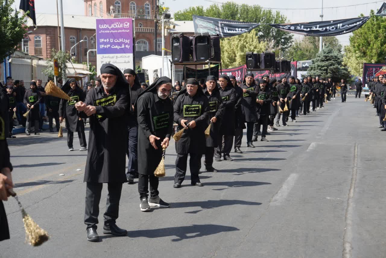 آلبوم تصویری / حضور استاندار آذربایجانغربی در آیین عزاداری تاسوعای حسینی در ارومیه