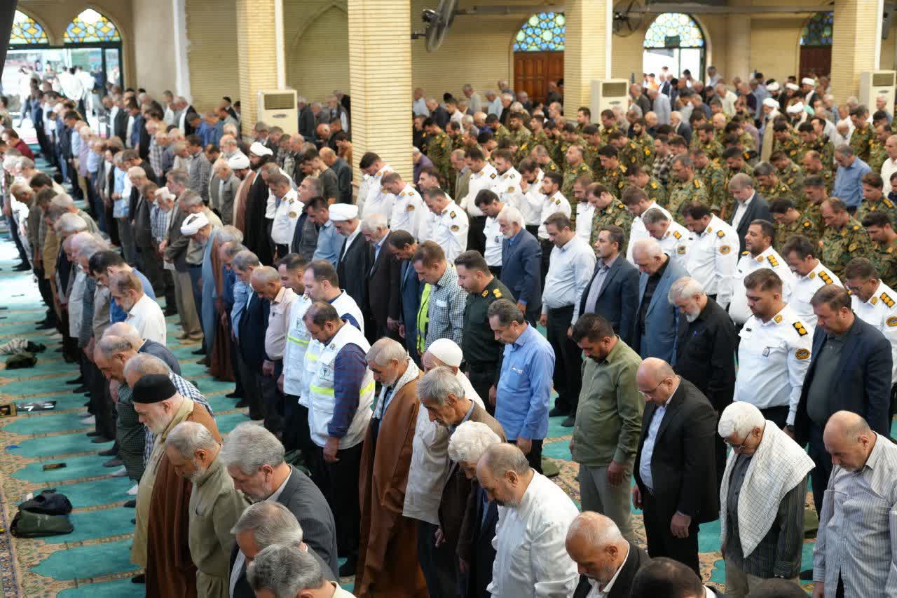 تجلی وحدت و بصیرت در نماز جمعه ارومیه + تصاویر