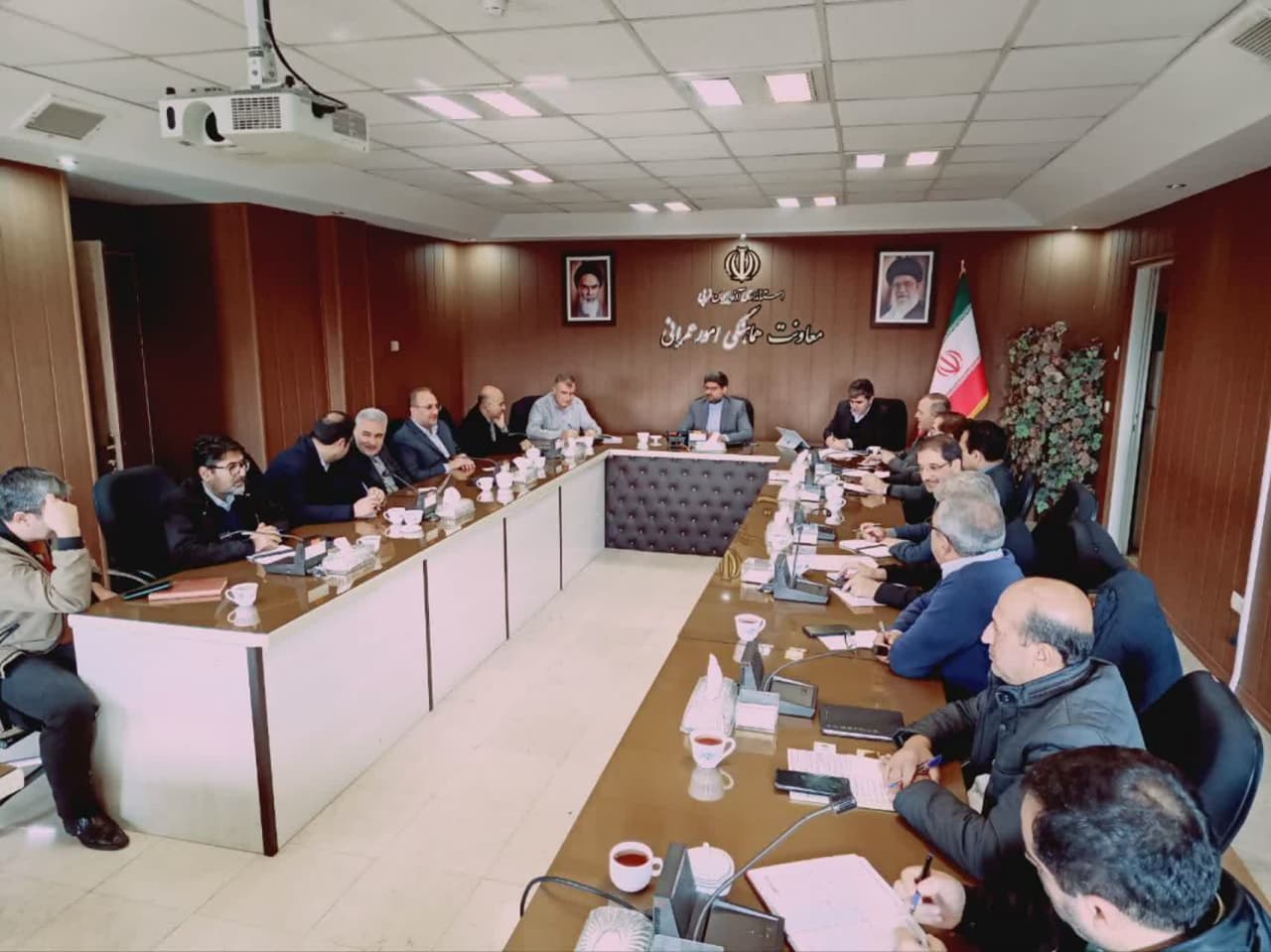برگزاری جلسه فوقالعاده مدیریت انرژی و مصرف سوخت در آذربایجانغربی + تصاویر