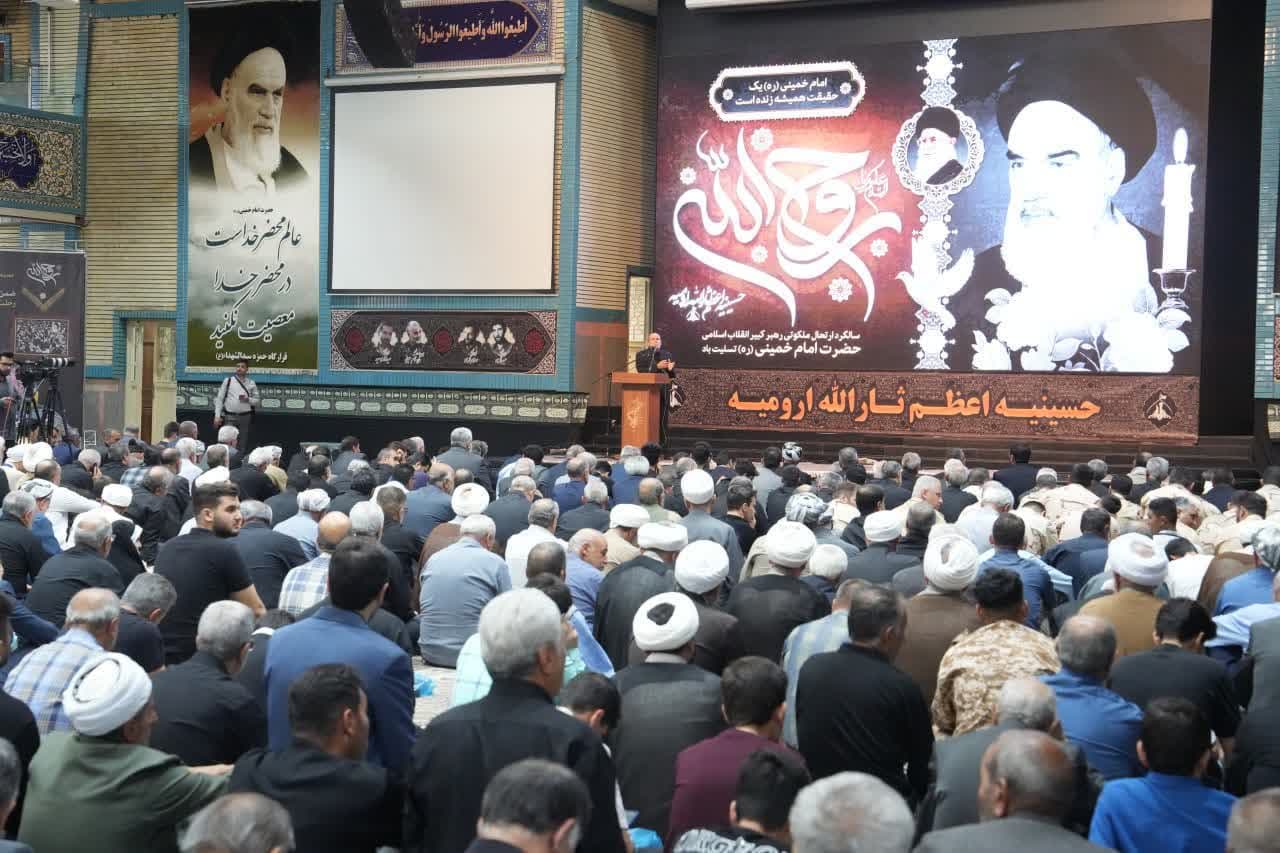 آلبوم تصویری / برگزاری مراسم گرامیداشت سالگرد ارتحال ملکوتی حضرت امام خمینی (ره) در ارومیه