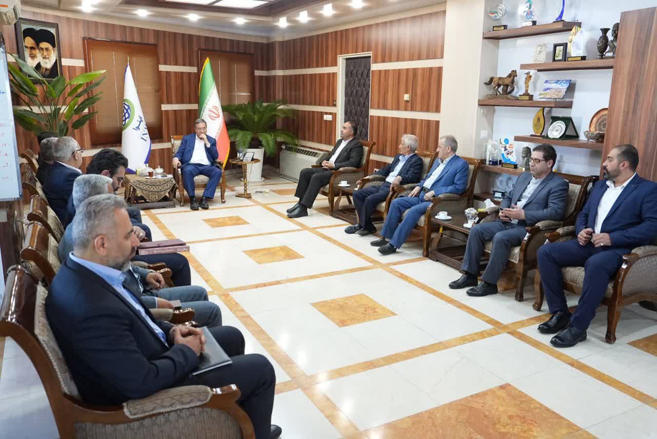 دیدار مدیرعامل صندوق حمایت از توسعه سرمایهگذاری در کشاورزی با استاندار آذربایجانغربی