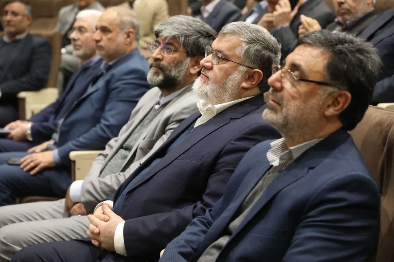 آلبوم تصویری / گردهمایی داوطلبین نمایندگی انتخابات دوازدهمین دوره مجلس شورای اسلامی