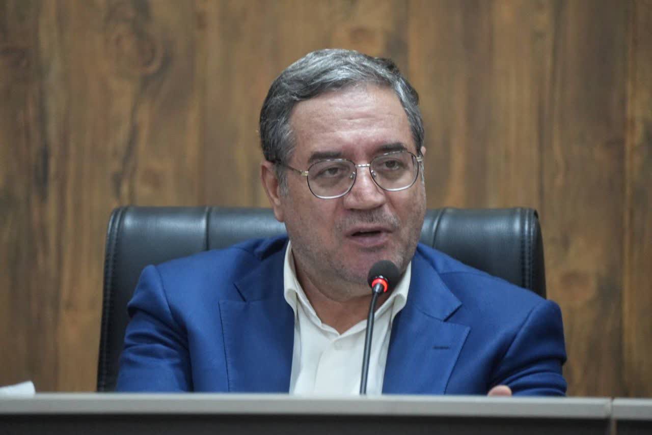 خوی را به قطب گردشگری منطقه تبدیل میکنیم