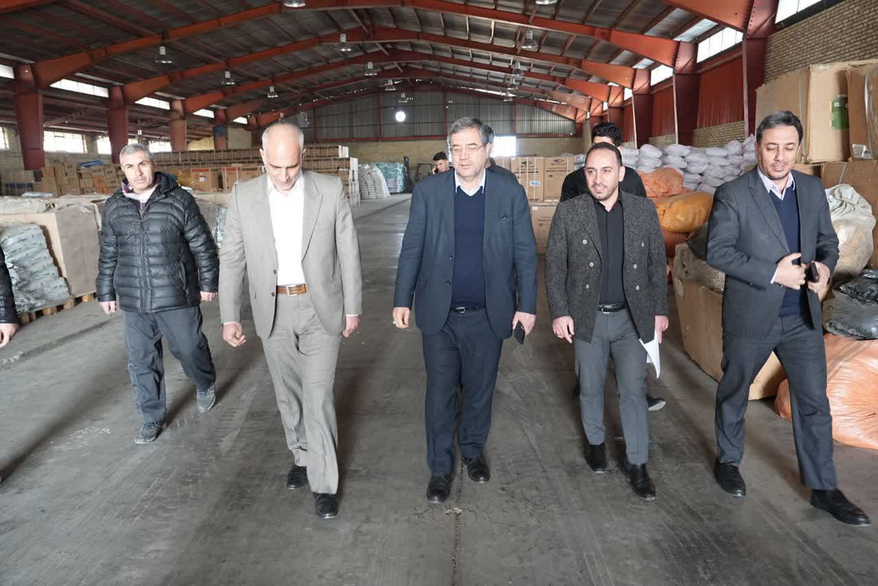 بازدید استاندار آذربایجان‌غربی از انبار اموال تملیکی در ارومیه + تصاویر