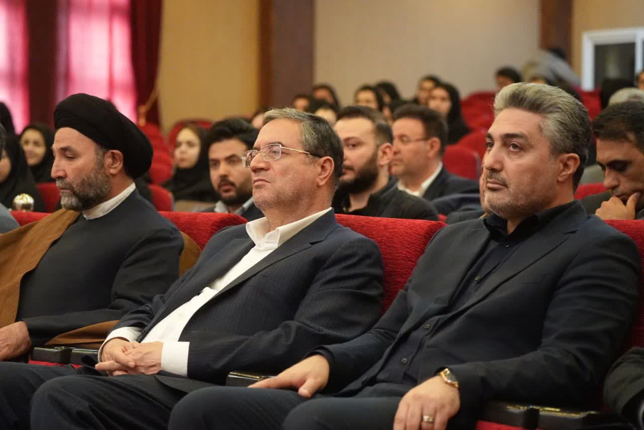 آلبوم تصویری / برگزاری آیین بزرگداشت روز معلم و استاد در ارومیه