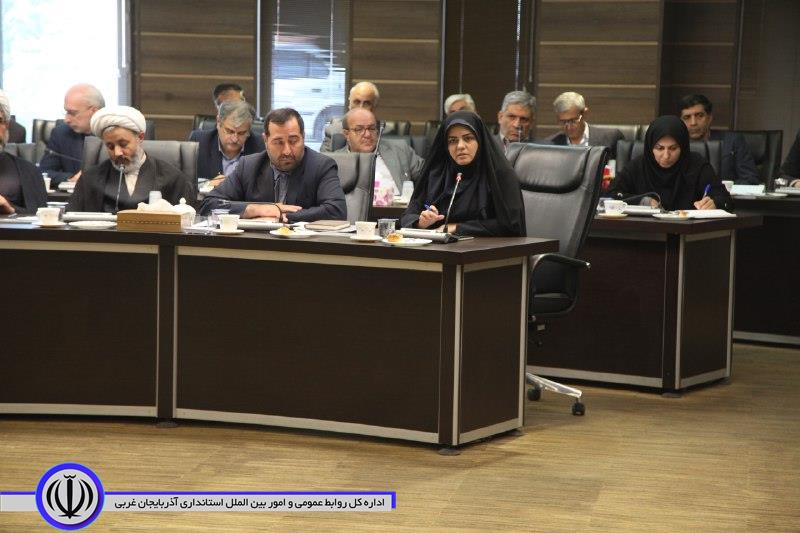 استاندار آذربایجان غربی: دستگاه های متولی ساماندهی کودکان کار فعالتر عمل کنند