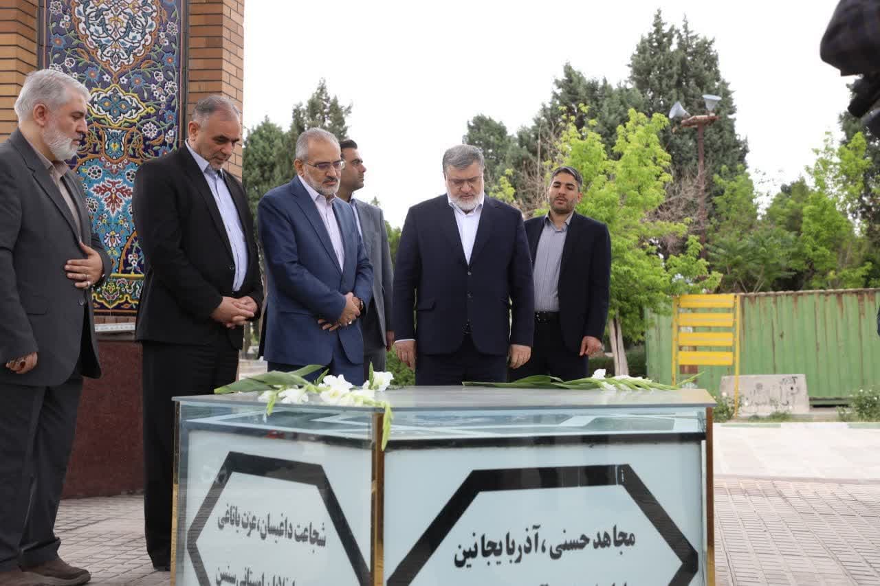 معاون امور مجلس رئیس جمهور وارد ارومیه شد + تصاویر