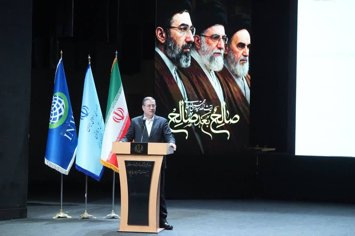 آلبوم تصویری / برگزاری آیین تجلیل از قهرمانان ورزش آذربایجانغربی